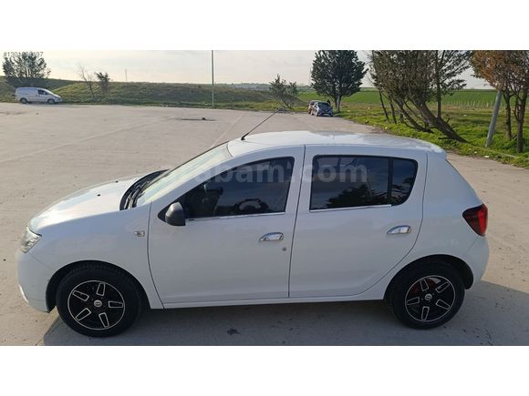 Ünal oto'dan düşük km(76.000) hatasızzzz boyasızzzz tramersizzzz