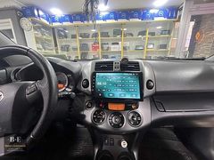 Toyota Rav4 multimedya