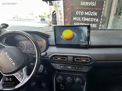 Sandero multimedya