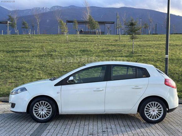 AYCAR 2011 MODEL FİAT BRAVO 1.4 ACTİCE PLUS DÜŞÜK KM