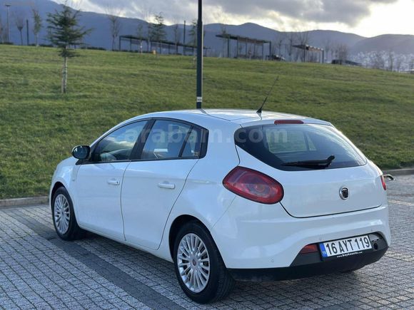AYCAR 2011 MODEL FİAT BRAVO 1.4 ACTİCE PLUS DÜŞÜK KM