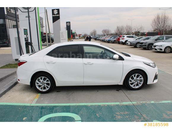 Toyota Corolla 1.6 ADVANCE