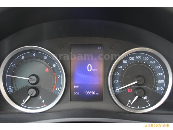 Toyota Corolla 1.6 ADVANCE