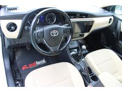 Toyota Corolla 1.6 ADVANCE