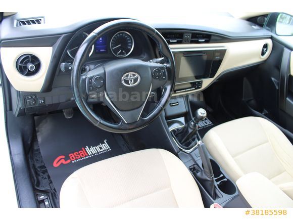 Toyota Corolla 1.6 ADVANCE