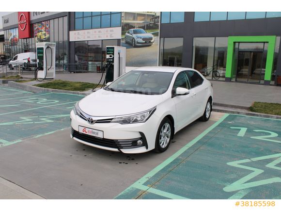 Toyota Corolla 1.6 ADVANCE