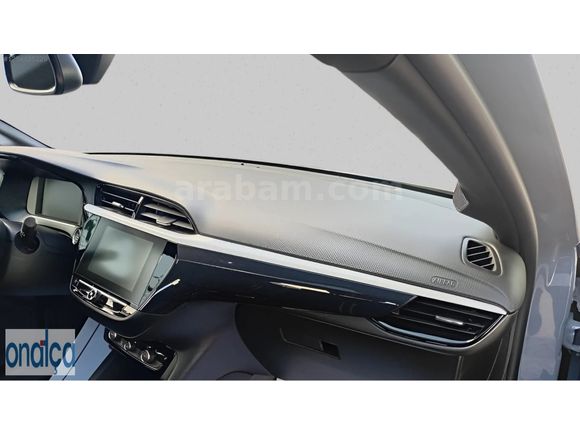 BYD-TOYOTA ONATÇADAN 2024 OPEL CORSA-e GS 100KW 136 PS YENİ KASA