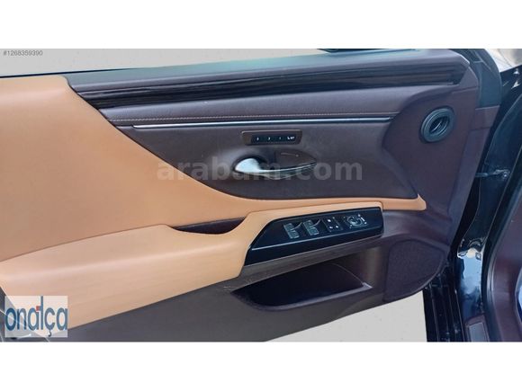 BYD-TOYOTA ONATÇA'DAN 2020 LEXUS ES 300h EXECUTİVE e-CVT