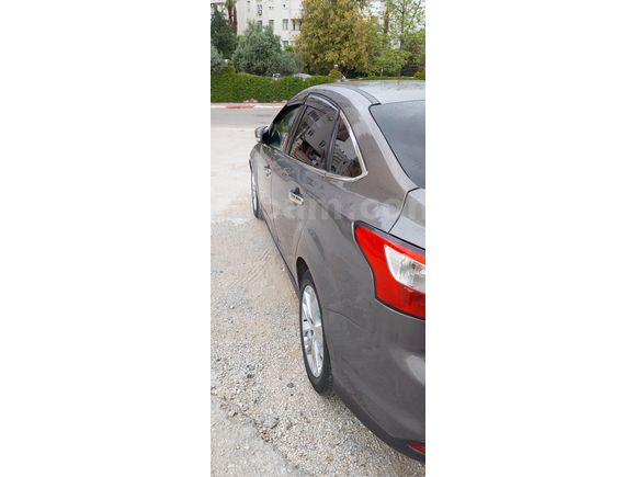 Sahibinden Ford Focus 1.6 TDCi Style 2012 Model  285 km