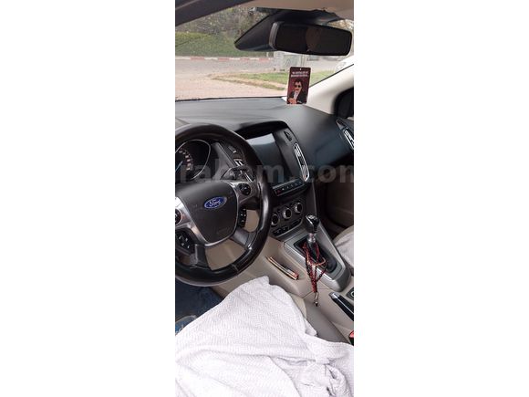 Sahibinden Ford Focus 1.6 TDCi Style 2012 Model  285 km