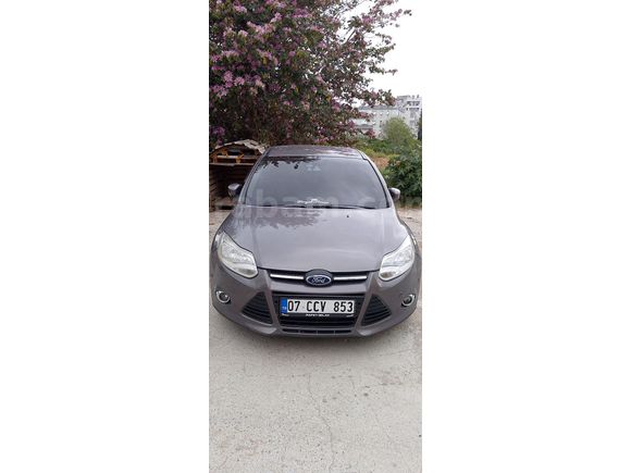 Sahibinden Ford Focus 1.6 TDCi Style 2012 Model  285 km