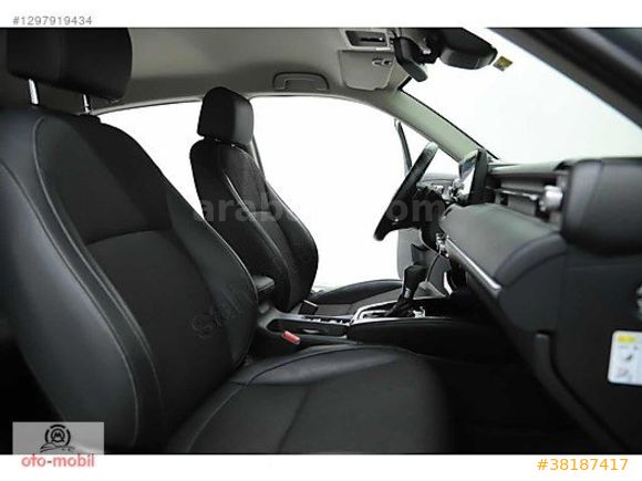 OTO-MOBİL'DEN/HONDA/HR-V/1.5 e-HEV/ADVANCED/HATASIZ