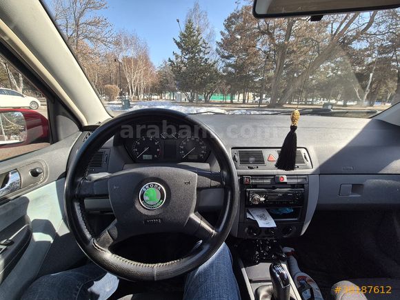 Ustadan Sıfır Motorlu Temiz Skoda Fabia 