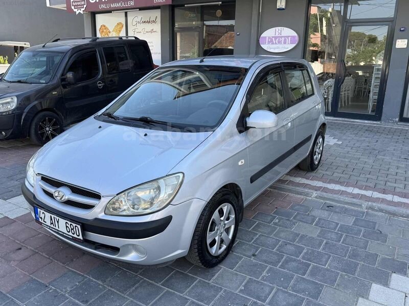 Galeriden Hyundai Getz 1.5 CRDi VGT 2007 Model İzmir 268.000 km Gri