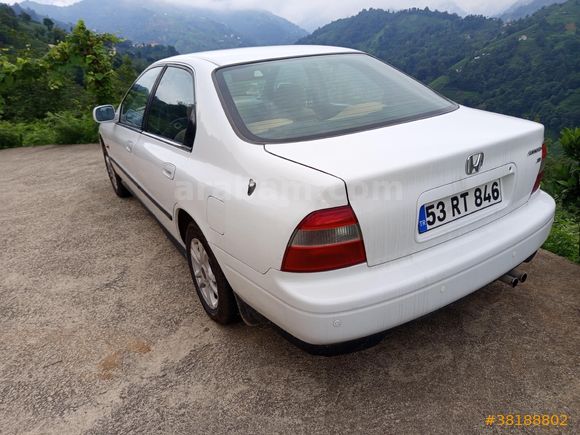 Sahibinden Honda Accord 2.0 EX 1994 Model Rize