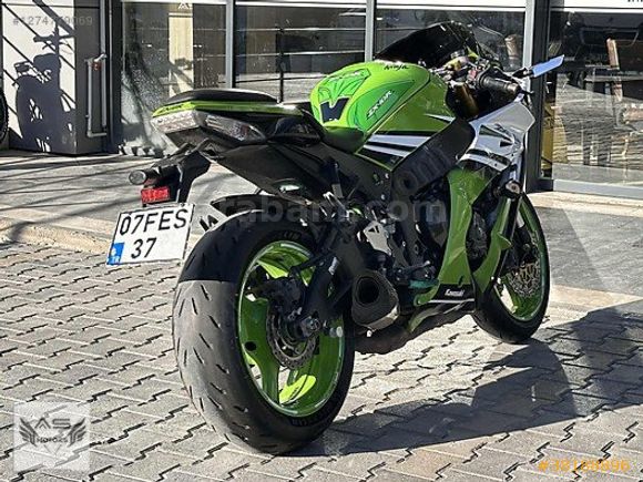 Galeriden Kawasaki Ninja ZX-10R 2013 Model Konya 72.000 km Yeşil