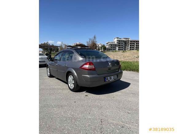  Renault Megane 1.6 Dynamique 