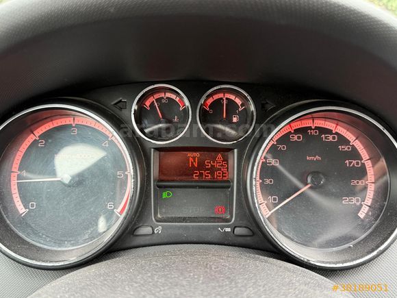 Sahibinden Peugeot 308 1.6 e-HDi Access 2012 Model