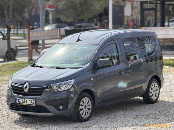 Sahibinden Renault Express Combi 1.5 BlueDCI Joy 2023 Model 