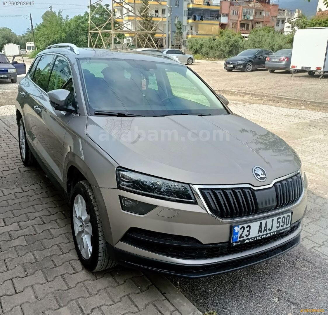 ÖĞRETMENDEN 2018 CAM TAVAN FULL SKODA KAROQ 5