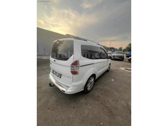 Tourneo Courier 1.5 TDCI Titanium