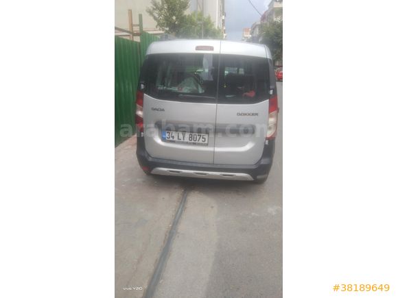 Sahibinden Dacia Dokker 1.5 DCi Stepway 2015 Model İstanbul 166.000 km Gri (Gümüş)
