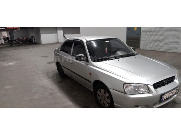 Sahibinden Hyundai Accent 1.3 LX 2000 Model  171000 km Gri