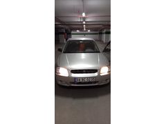 Sahibinden Hyundai Accent 1.3 LX 2000 Model  165.000 km Gri