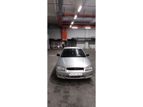 Sahibinden Hyundai Accent 1.3 LX 2000 Model  171000 km Gri