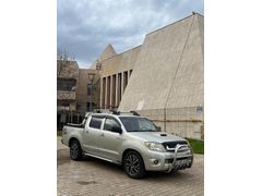 Sahibinden Toyota Hilux 2.5 D-4D 4x2 Comfort 2010 Model  307.000 km Gri