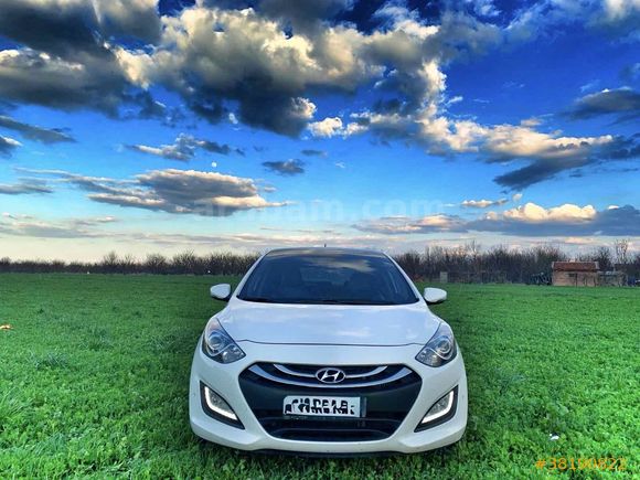 Sahibinden Hyundai i30 1.6 CRDi Elite 2014 Model otomatik vites 