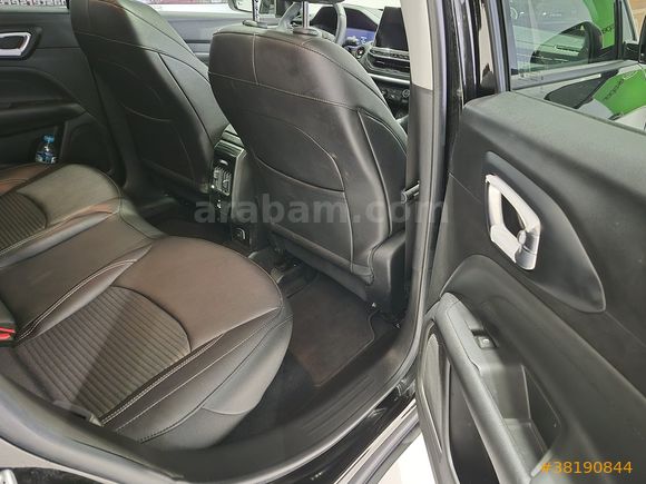Sahibinden Jeep Compass 1.5 Hybrid Limited 2023 Model 