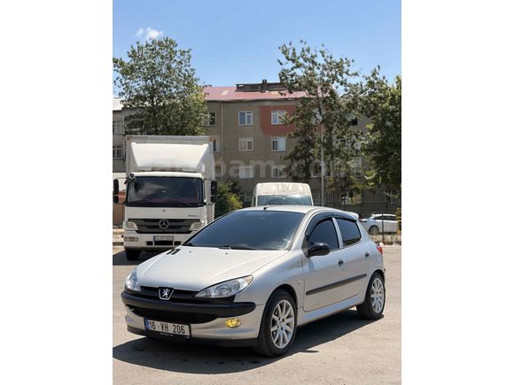 Sahibinden Peugeot 206 1.4 HDi Fever 2007 Model  270.000 km Gri