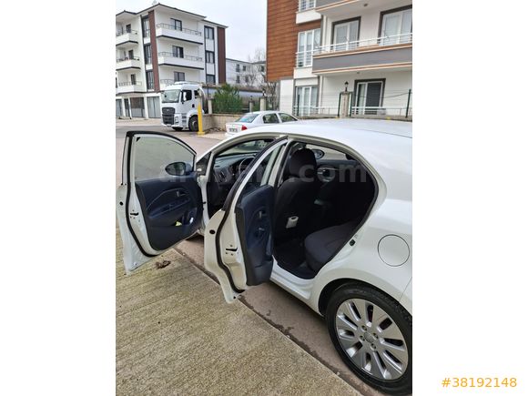 Temiz 2013 Kia - Rio Benzinli Manuel Hatchback