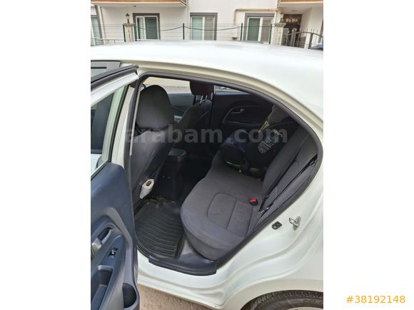 Temiz 2013 Kia - Rio Benzinli Manuel Hatchback