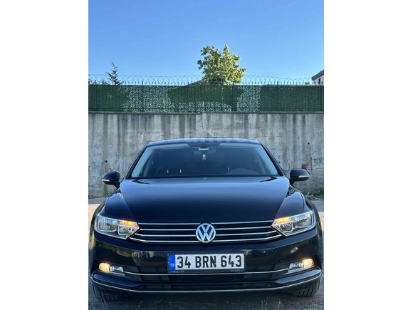 98 BIN KM  -  TEMİZ  PASSAT - AİLE ARACI - AĞIR HASARSIZ