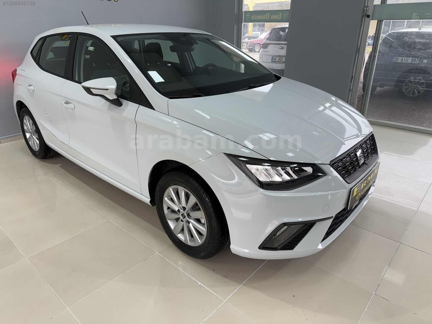 Galeriden Seat Ibiza 1.0 EcoTSI Style 2025 Model Malatya 8.500 km Beyaz 5