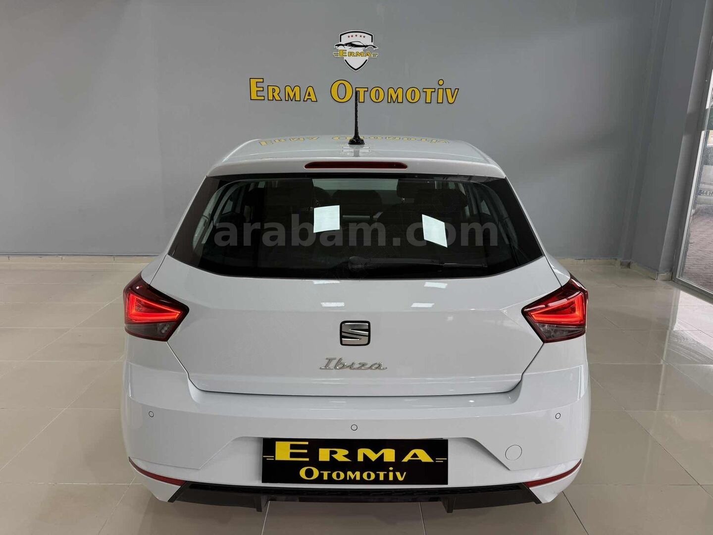 Galeriden Seat Ibiza 1.0 EcoTSI Style 2025 Model Malatya 8.500 km Beyaz 6