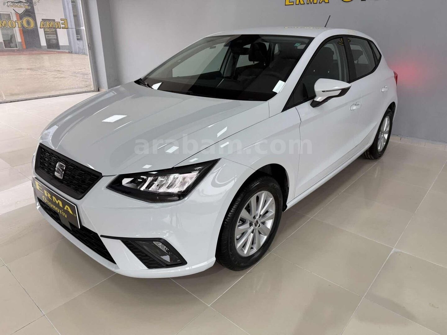 Galeriden Seat Ibiza 1.0 EcoTSI Style 2025 Model Malatya 8.500 km Beyaz 4