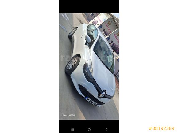 İKİNCİ SAHİBİNDEN Renault Clio 1.5 dCi Joy 2015 Model