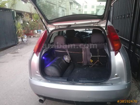 Sahibinden Ford Focus 1.6 Ghia 2000 Model