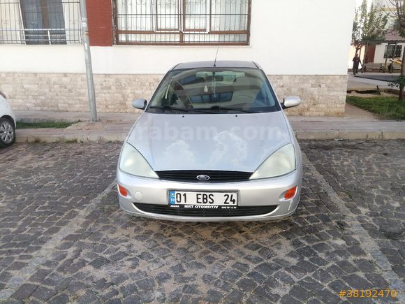 Sahibinden Ford Focus 1.6 Ghia 2000 Model