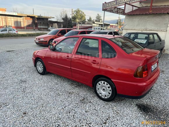 ZEVK  OTO  GALERİDEN   POLO