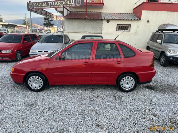 ZEVK  OTO  GALERİDEN   POLO