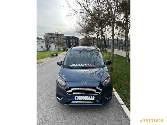 Sahibinden Ford Tourneo Courier 1.5 TDCi Journey Titanium Plus 2023 Model 