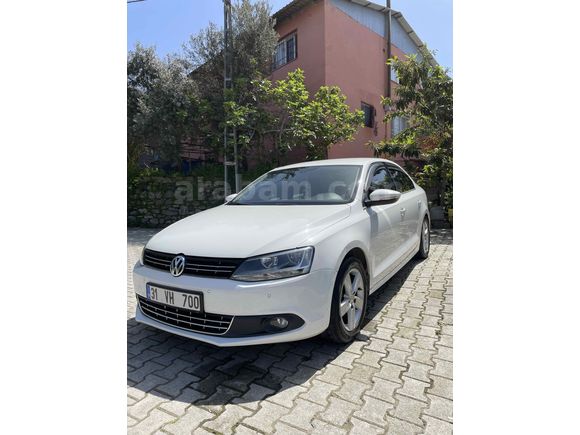 Sahibinden Volkswagen Jetta 1.4 TSi Highline 2013 Model 