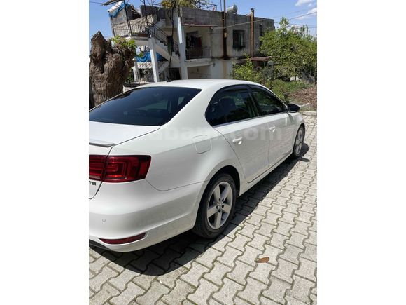 Sahibinden Volkswagen Jetta 1.4 TSi Highline 2013 Model 