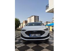 İlk Sahibinden 2025 Mayıs Sonu Tescilli Ford Focus 1.5 Dizel Titanium Stil 2024 Model ecoblue