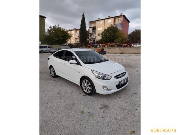 Sahibinden Hyundai Accent Blue 1.6CRDI ModePlus Otomatik 2017 Model