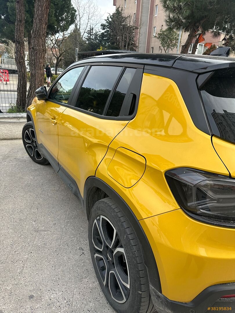 Sahibinden Jeep Avenger Hybrid 1.2 Summit 2024 Model İstanbul 60.000 km Sarı 2